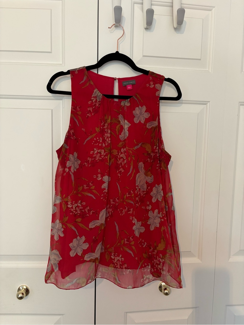 Vince Camuto Red Floral Sleeveless Chiffon Shell